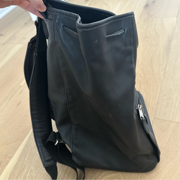 Coach Drawstring Bucket Bag Black Backpack Leather Vintage Tote Daypack Travel - Picture 4 of 15